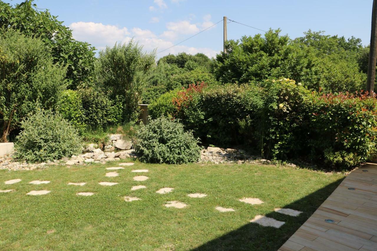 Charmante Maison De Village Cucuron Εξωτερικό φωτογραφία