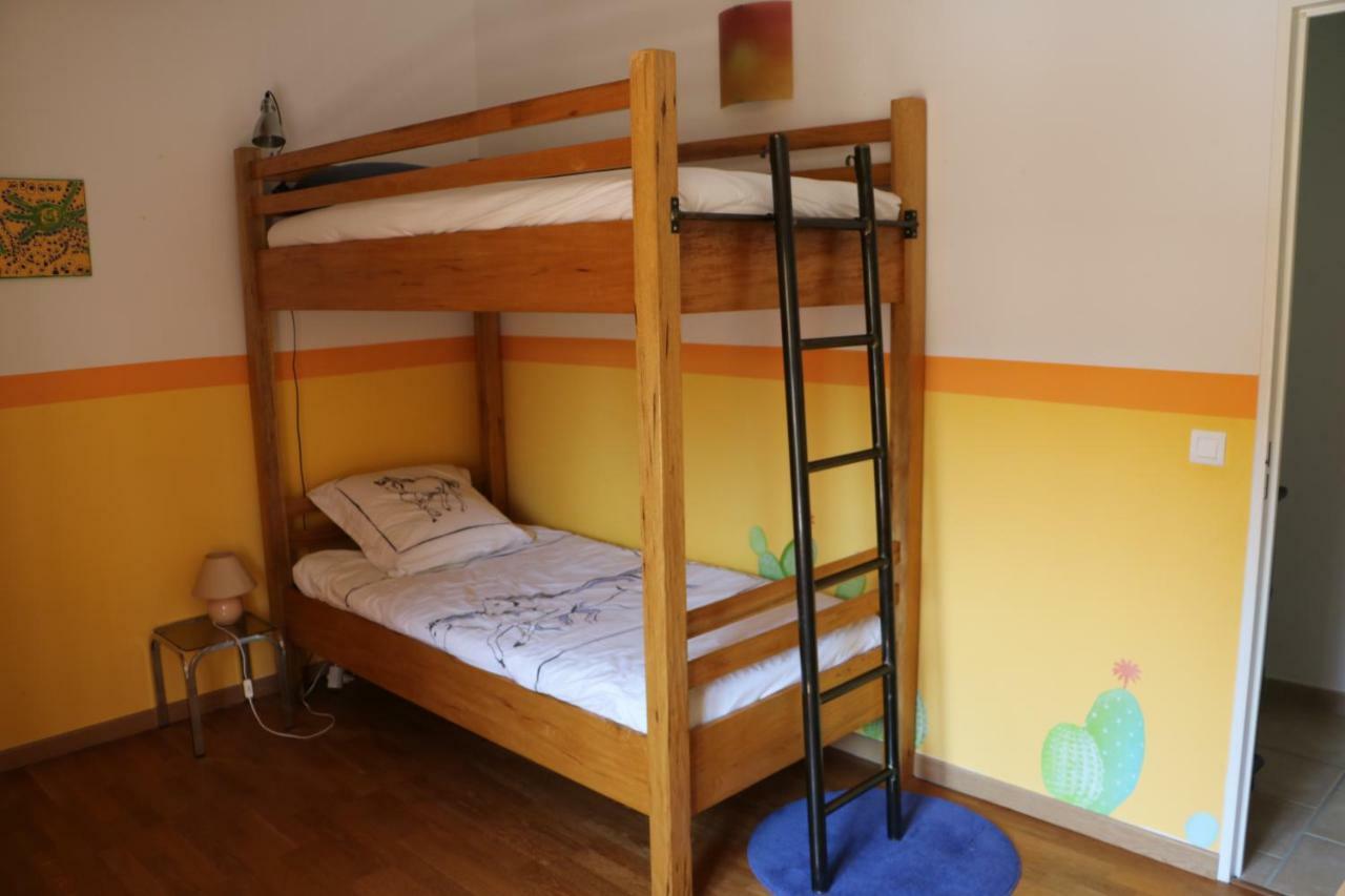 Charmante Maison De Village Cucuron Εξωτερικό φωτογραφία